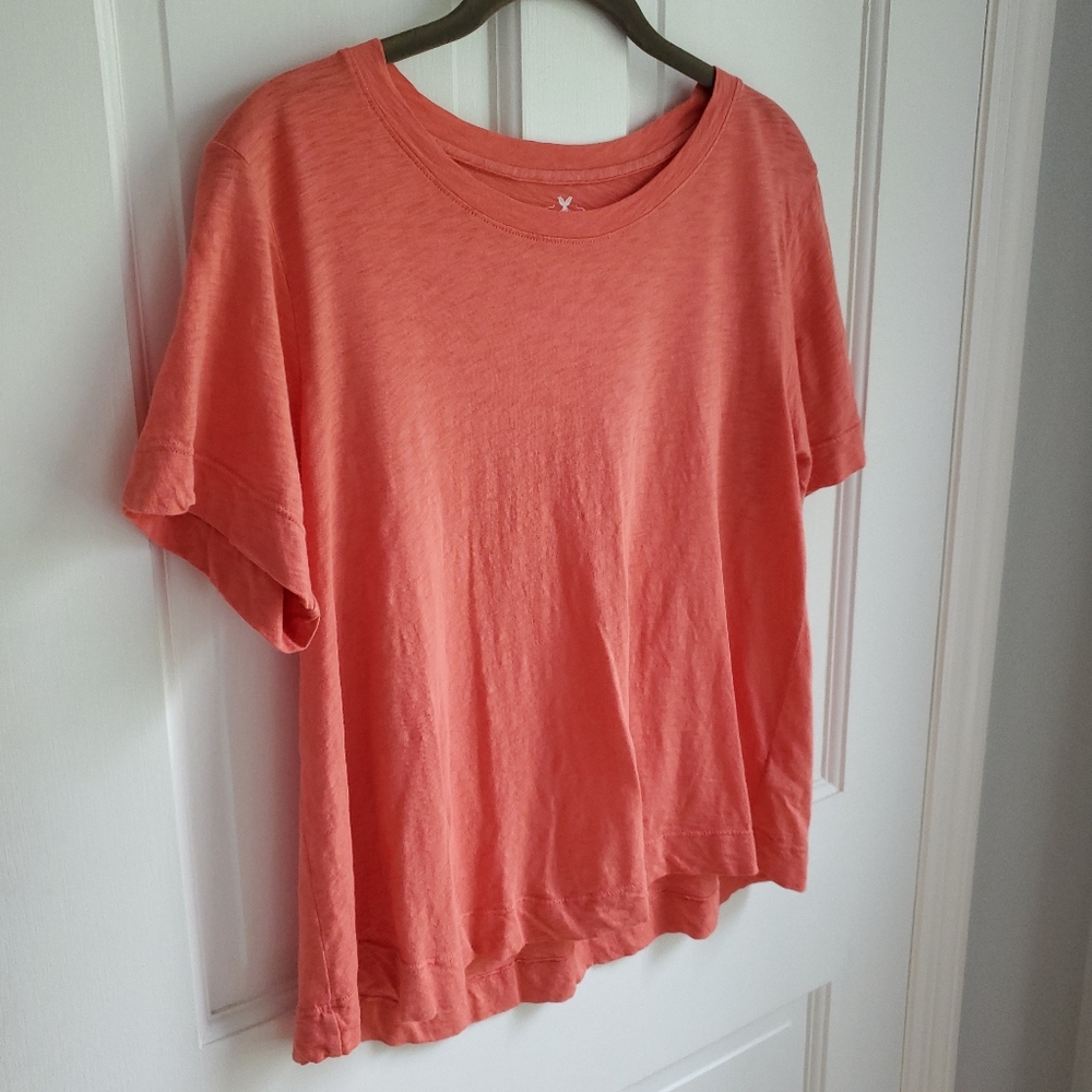 Velvet by Graham and Spencer Women's Coral Short Sleeve T shirt Small